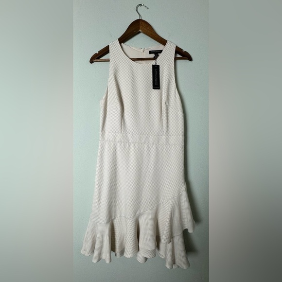 NWT Ruffle-Hem Sheath Dress Banana Republic Factory Off White Dot Size 8 - Picture 4 of 11